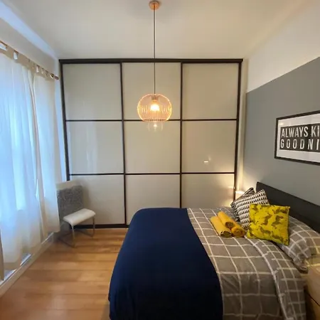 Stylish Apartment With Secure Parking Close To City Chester Exterior photo