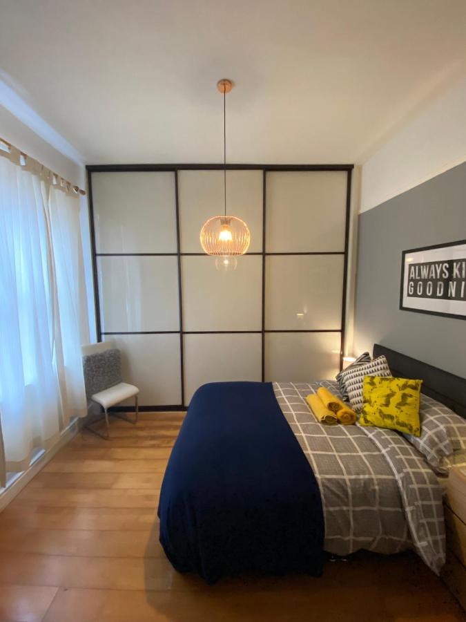 Apartment Stylish With Secure Parking Close To *