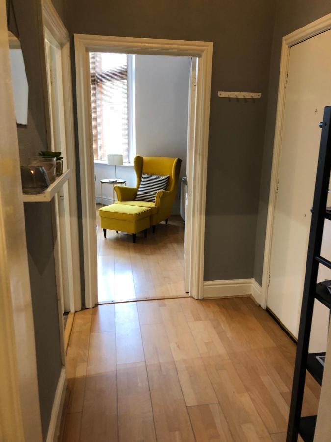 Apartment Stylish With Secure Parking Close To *